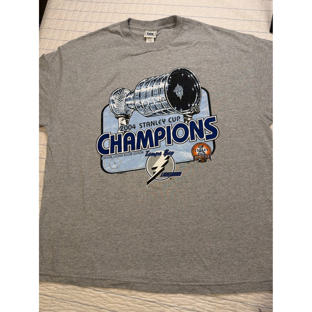 Lee Sport Tampa Bay Lightning 2004 Stanley Cup Champions Shirt Gray Mens 2XL